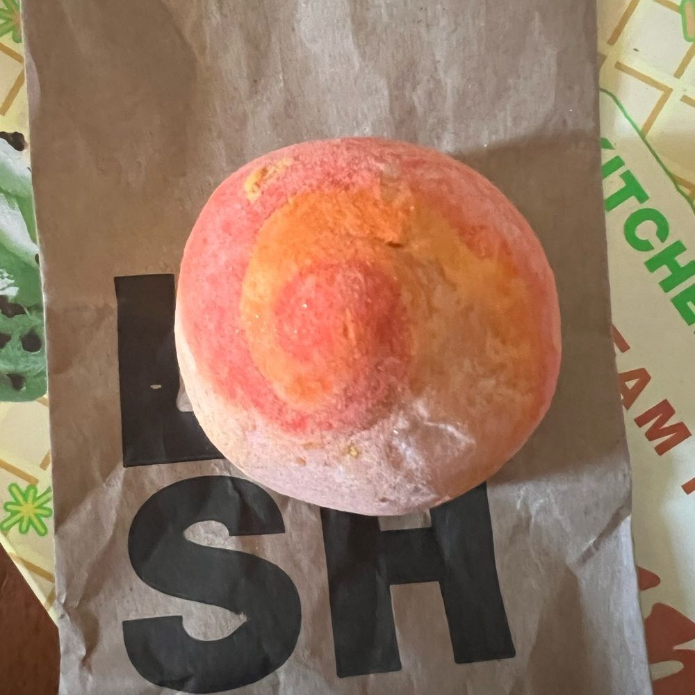Lush BRIGHTSIDE BUBBLE BAR 3.5 oz NEW